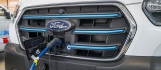 Berdagana carroza la Ford E-Transit