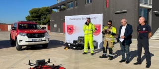  Los bomberos de Alicante reciben nuevos furgones, drones y EPIS 