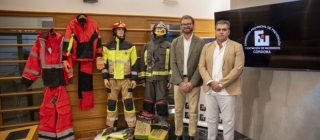 Medio millón de euros destinados a la compra de equipos de vestuario para los bomberos de Córdoba