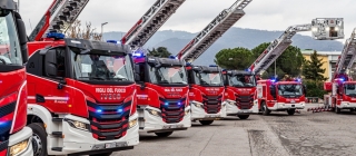 Magirus entrega 42 autoescalas al Servicio Nacional de Bomberos de Italia 