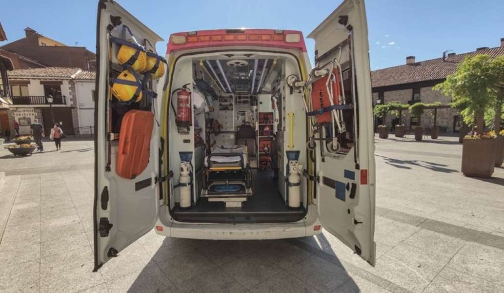 Nueva ambulancia Renault para Manzanares El Real y El Boalo-Cerceda-Mataelpino