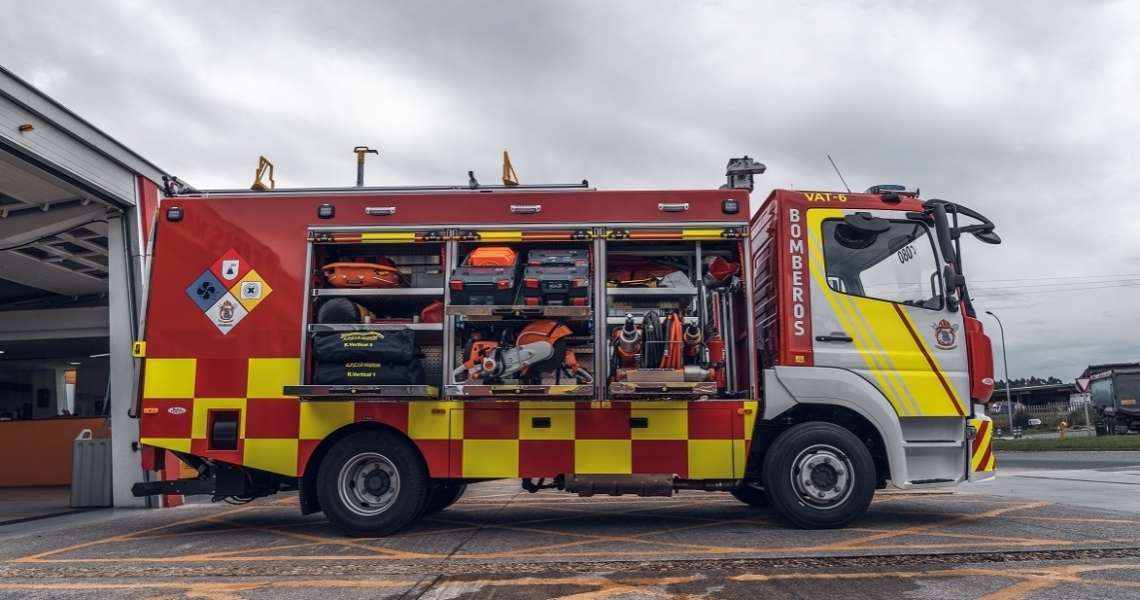 BULLFUEGO equipa a los bomberos de Narón (A Coruña)
