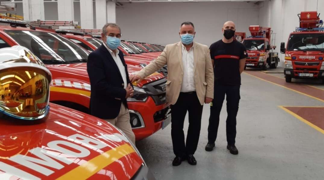 Presentados los 25 nuevos vehículos de bomberos para la Diputación de León