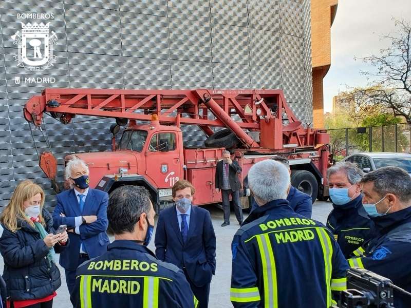 Doble estreno de los bomberos madrileños: nuevos equipos y apertura de su museo