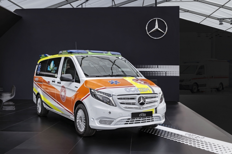 Mercedes-Benz mostró tres vehículos en la feria alemana RETTMobil