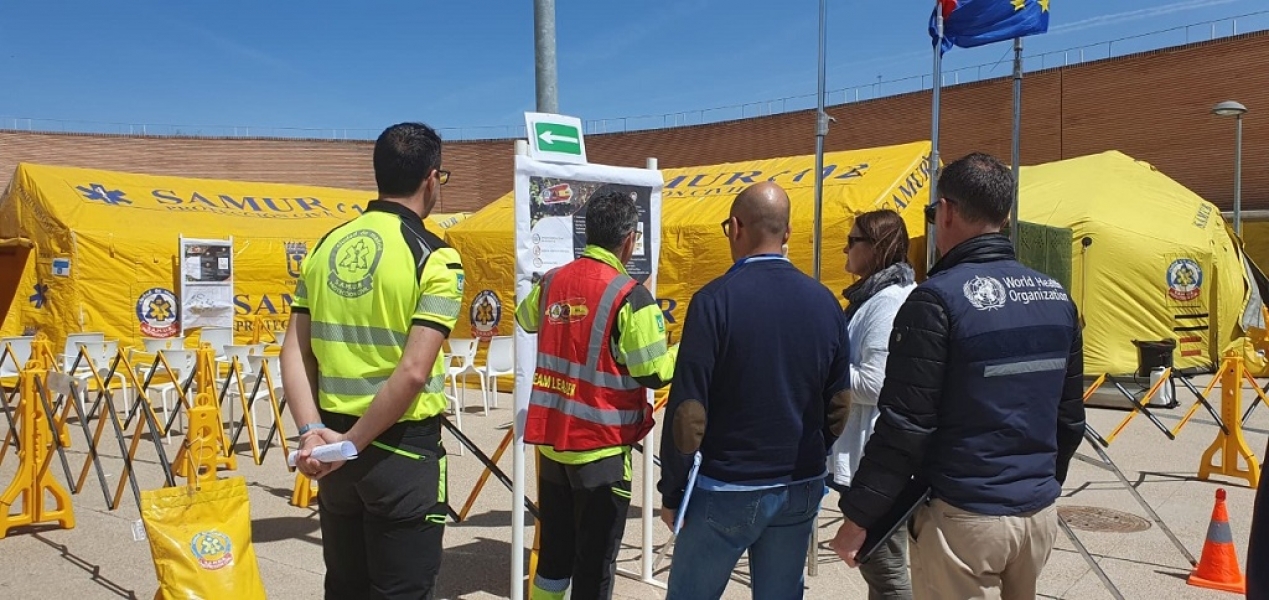La OMS visita al equipo médico internacional EMT1 de SAMUR-Protección Civil