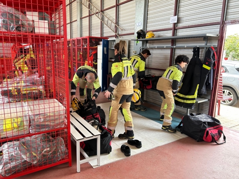 Los bomberos de Badajoz reducen su jornada a 35 horas semanales 