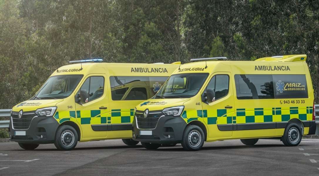 Dos nuevas ambulancias Renault Master para Ambulancias MAIZ