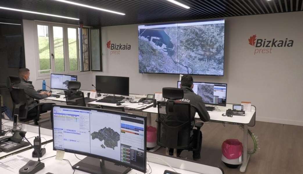  Bizkaia incorpora la coordinación de incendios forestales a Bizkaia Prest