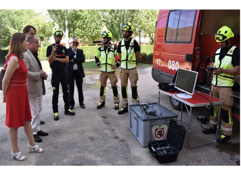 Los bomberos de Albacete reciben nuevos EPIs y drones 