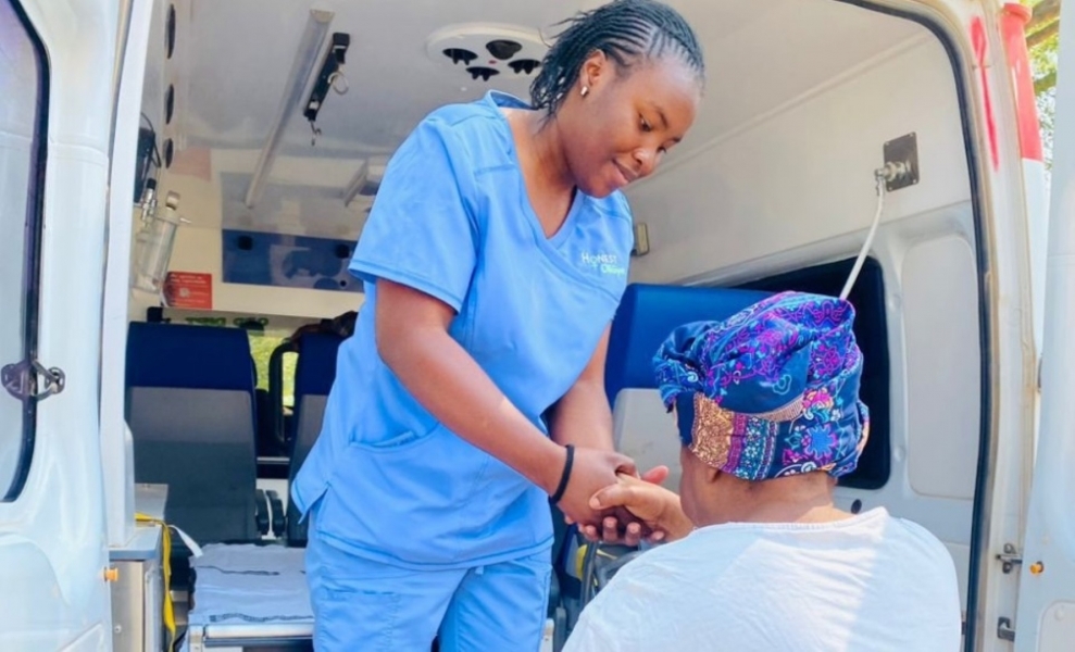 Grupo ASV dona una ambulancia para mejorar la asistencia sanitaria en Zambia
