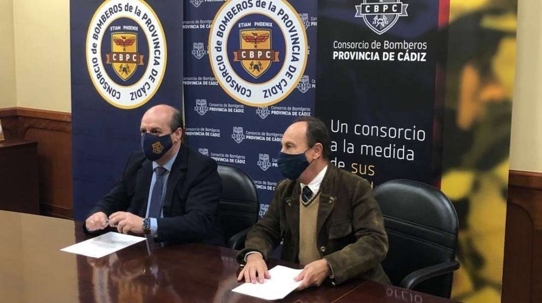 Surtruck firma con el Consorcio de Bomberos de Cádiz la compra de 23 vehículos