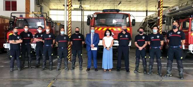 Nuevos cascos, mascarillas y vehículo de jefatura para el CEIS de Murcia