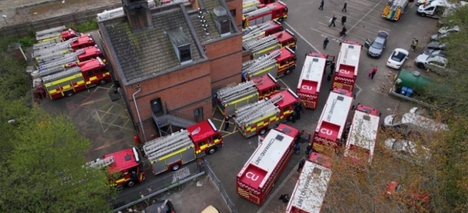 Los Bomberos de Londres apoyan los esfuerzos para entregar equipos de extinción de incendios a Ucrania
