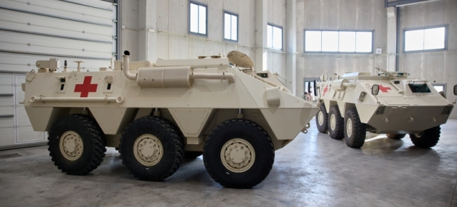 España dona a Ucrania dos vehículos medicalizados blindados