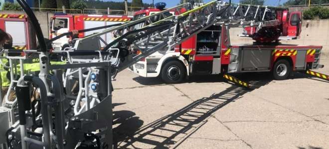 Nueva autoescala Iveco Magirus para los bomberos de Burgos
