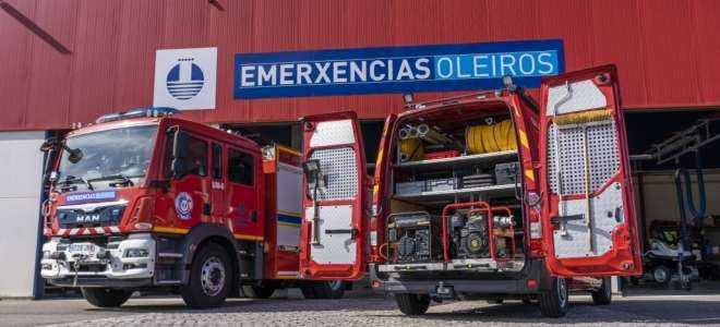 Nuevo vehículo BULLFUEGO para el servicio de emergencias de Oleiros