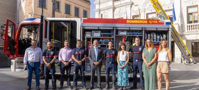 Nuevo camión sobre chasis Iveco para los bomberos de Guadalajara