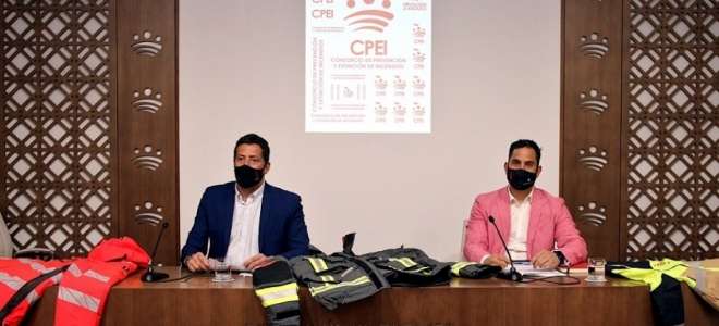 Los bomberos de Badajoz adquieren tres drones y contarán con 270 nuevos trajes 