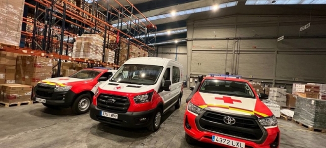 Cruz Roja envía 18 vehículos a sus homólogos de Ucrania, Hungría y Polonia 