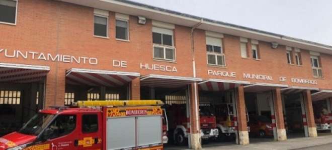 60.000 euros para el vestuario de los bomberos de Huesca 
