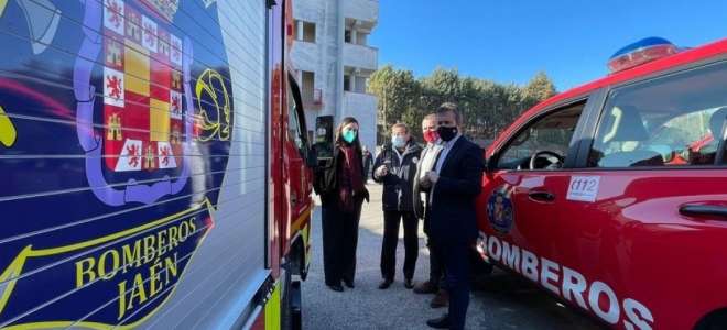 Nueva bomba rural pesada Mercedes-Benz para los bomberos de Jaén
