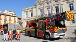 Mercedes-Benz y Magirus e Iveco potencian la flota de los bomberos de Palencia