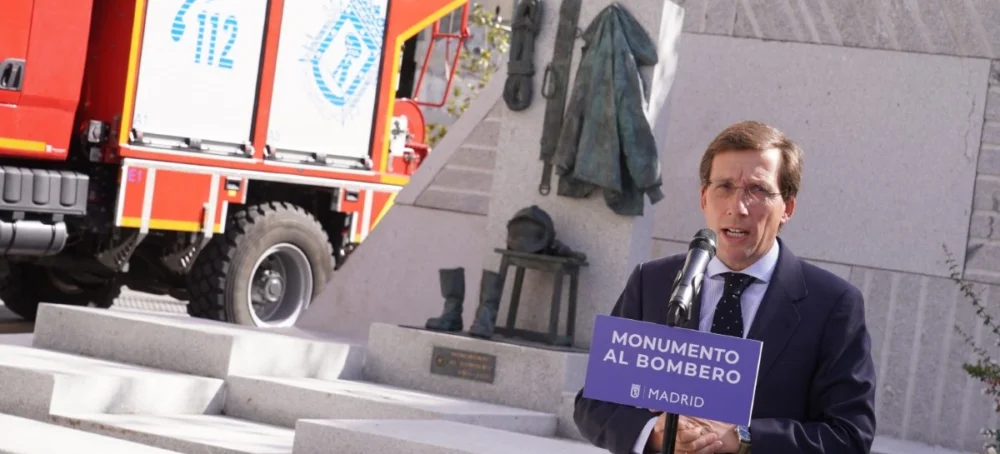 Madrid homenajea a sus efectivos